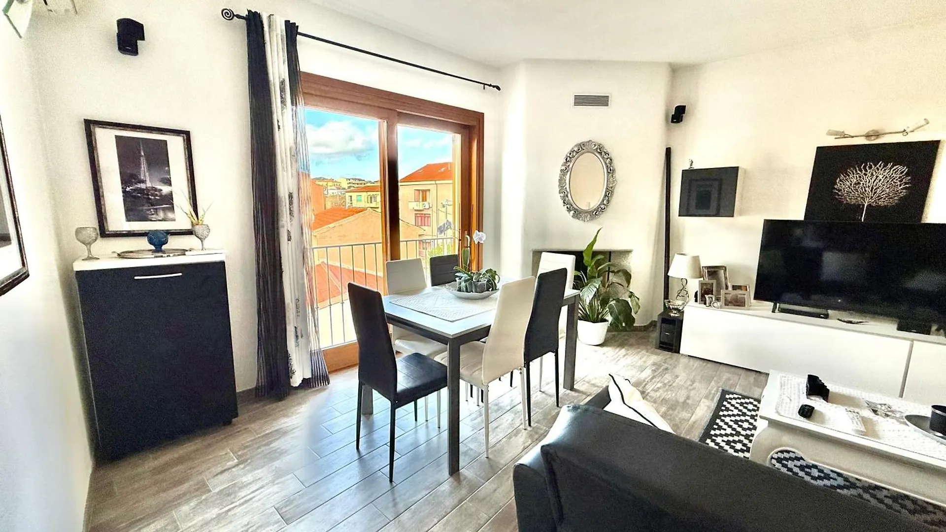 Ariosto Apartment La Maddalena Centro